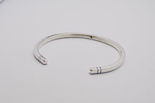 Load image into Gallery viewer, ✺ ZENIT cuff ✺