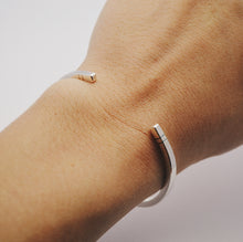 Load image into Gallery viewer, ✺ ZENIT cuff ✺
